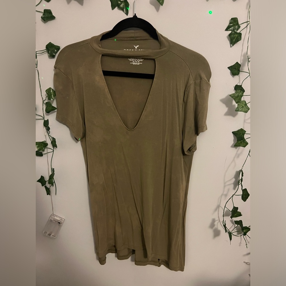 American Eagle Soft & Sexy V-Neck Olive Green Top Size M